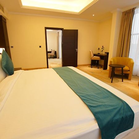 Best Western Premier Dynasty Addis Abeba Esterno foto