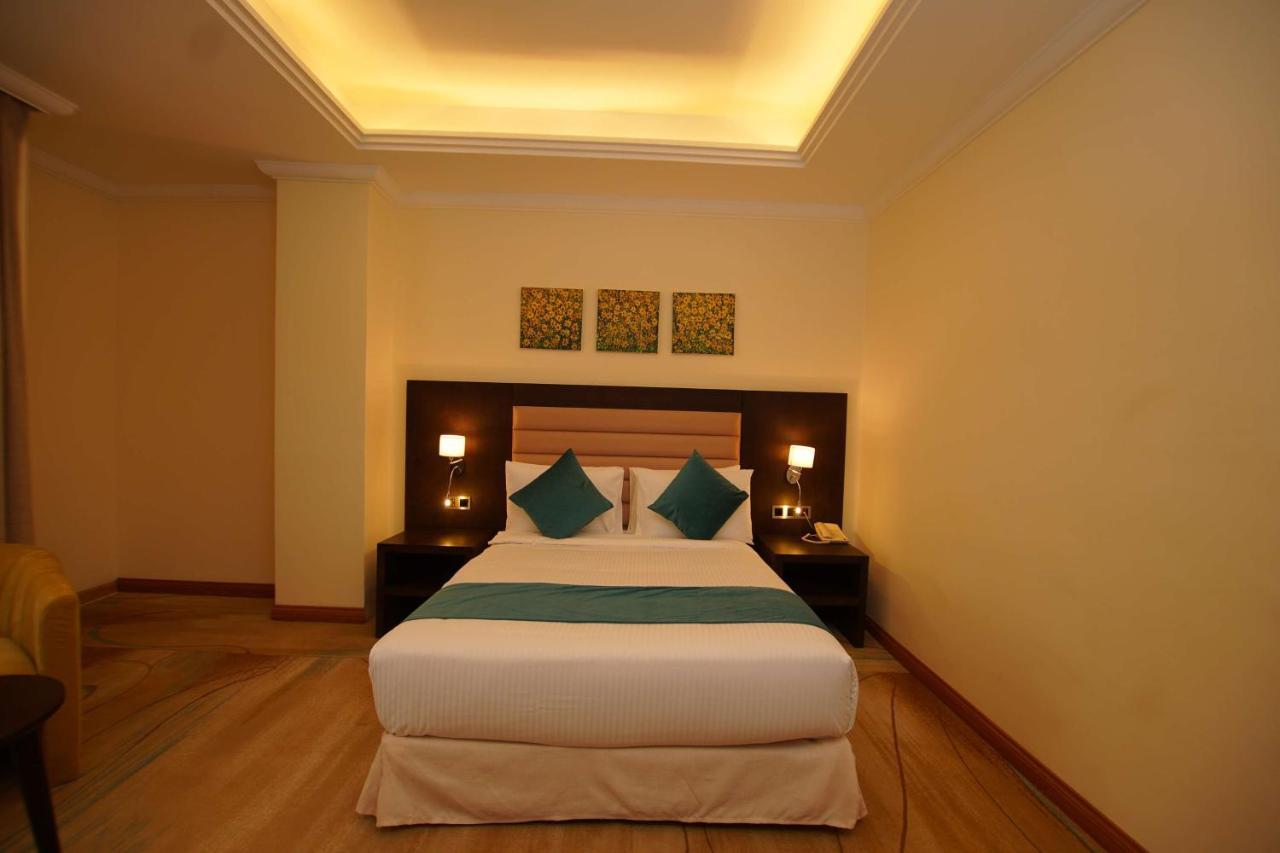 Best Western Premier Dynasty Addis Abeba Esterno foto