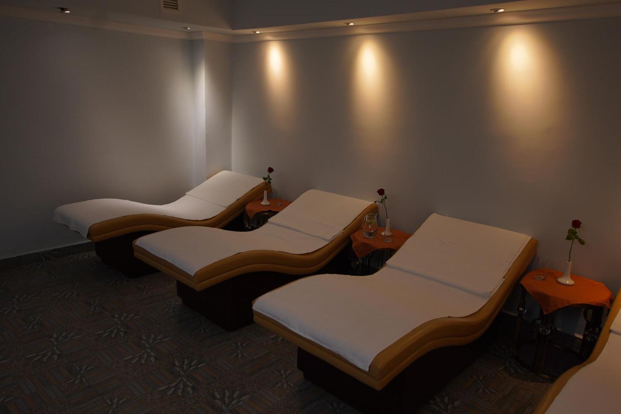 Best Western Premier Dynasty Addis Abeba Esterno foto