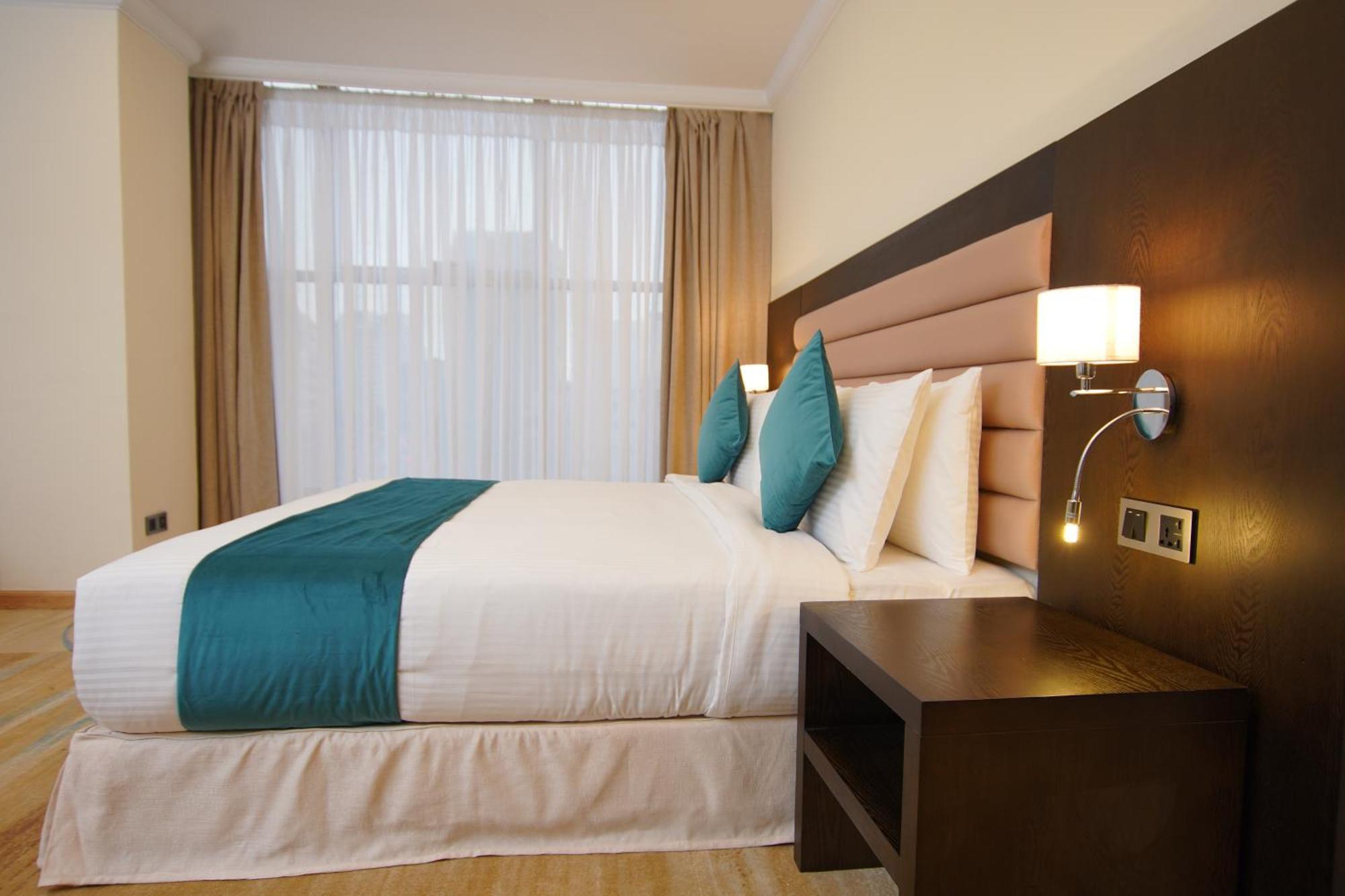 Best Western Premier Dynasty Addis Abeba Esterno foto